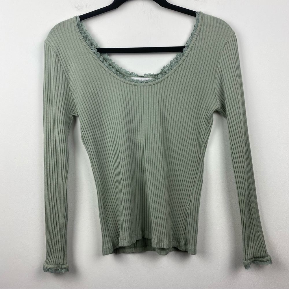 ROUJE PARIS Green Ribbed Lace Trim Long Sleeve Top 42
